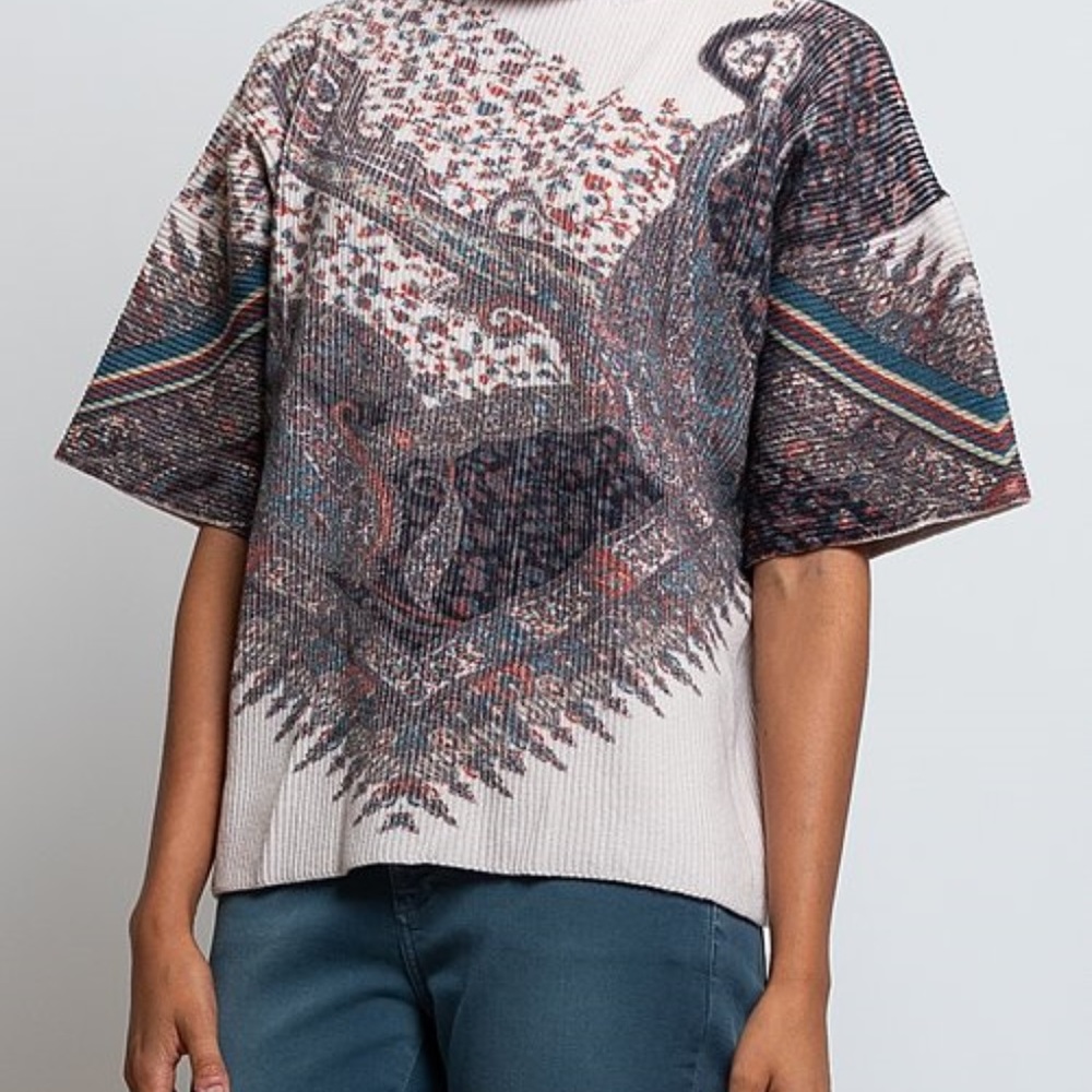 ITA;IAN SWEATER
